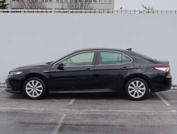 Toyota Camry IX Sedan 2.5 Hybrid Dynamic Force 218KM 2020 Toyota Camry 2.5 Hybrid, Salon Polska, Serwis ASO, zdjęcie 2