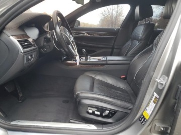 BMW Seria 7 G11-G12 2021 BMW Seria 7 750xi 2021 4.4l 4.4 Benzyna 523KM, zdjęcie 7