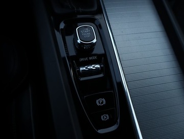Volvo XC60 II Crossover D3 150KM 2018 Volvo XC60 D3, Salon Polska, Serwis ASO, Skóra, zdjęcie 17
