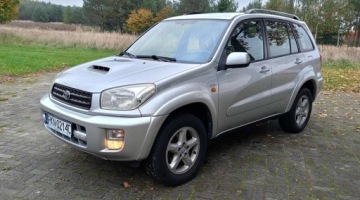Toyota RAV4 II 2003 Toyota RAV4 Toyota RAV4 2.0 d 4x4 2.0 Diesel 85KM, zdjęcie 1