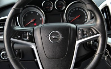 Opel Astra J Sports Tourer 2.0 CDTI ECOTEC 160KM 2011 Opel Astra 2.0 d Bi-xenony Led 1 rok gwarancji w cenie 2.0 Diesel, zdjęcie 21