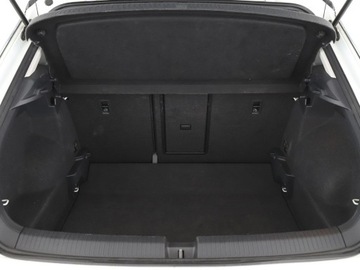 Volkswagen T-Roc I SUV 1.6 TDI 115KM 2019 Volkswagen T-Roc Navi Czujniki parkowania, zdjęcie 19