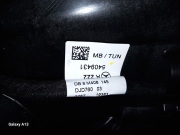 DVEŘE PRAVÝ PŘEDNÍ MERCEDES W222 S TŘÍDA
