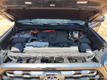 Toyota Tundra II 2026 Toyota Tundra Hybrid Platinum Hybrid Crewmax 5.5 Bed 2026 3.4 389KM, zdjęcie 8