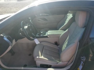 BMW Seria 8 II 2019 BMW Seria 8 2019, 4.4L, 4x4, M850XI, porysowany lakier 4.4 Benzyna 523KM, zdjęcie 7