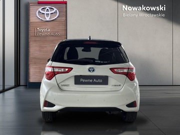 Toyota Yaris III Hatchback 5d Facelifting 2017 1.5 Hybrid 100KM 2018 Toyota Yaris Hybrid 100 Selection III (2011-2019), zdjęcie 3