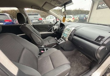 Toyota Corolla Verso AR10 2.2 D-4D 136KM 2009 Toyota Corolla Verso 2009 r. 2.2 Diesel 136KM, zdjęcie 12