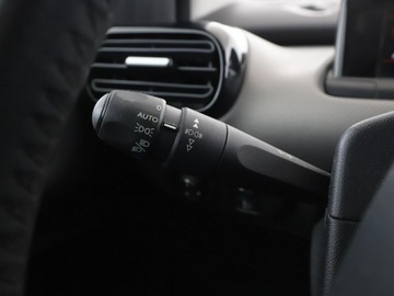 Citroen C4 Cactus Crossover Facelifting 1.2 PureTech 110KM 2018 Citroen C4 Cactus Kamera, Navi, Podg.fotele,, zdjęcie 33