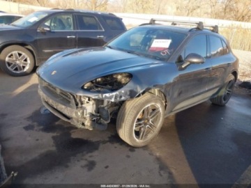 Porsche Macan 2021 Porsche Macan 2021 248KM 2.0 Benzyna 248KM, zdjęcie 1