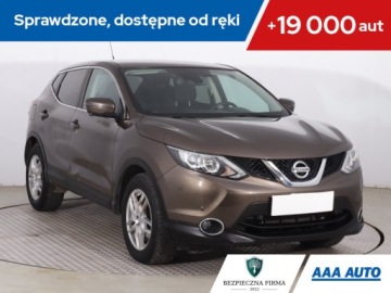 Nissan Qashqai II Crossover 1.2 DIG-T 115KM 2015 Nissan Qashqai 1.2 DIG-T, Salon Polska, Navi