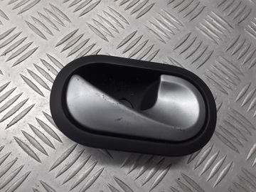 KLAMKA PRAWA PRZEDNIA WEWNĘTRZNA RENAULT SCENIC II 1.9 DCI 8200028486