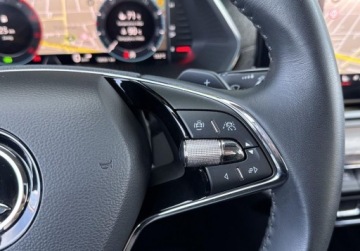 Skoda Octavia IV Scout 2.0 TDI 150KM 2022 Skoda Octavia Scout 2.0 TDI 4x4 150KM Matrix HeadUp Ambiente Kessy El.Klap, zdjęcie 19