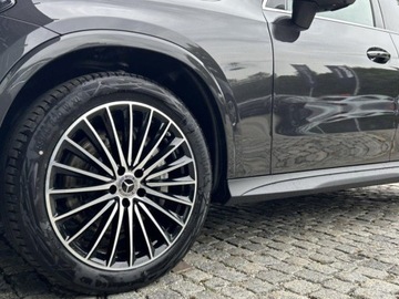 Mercedes GLC C254/X254 Coupe 2.0 220d 197KM 2025 MERCEDES-BENZ GLC 220 d 4-Matic AMG Line 2.0 (197KM) 2025, zdjęcie 3
