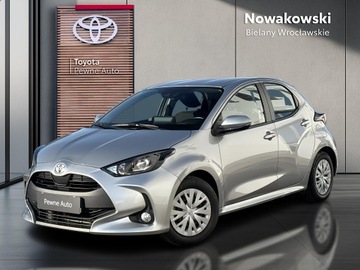 Toyota Yaris IV Hatchback 1.5 Dynamic Force 125KM 2022 Toyota Yaris 1,5-Dual-VVT-iE IV (2020-) 1,5-Dual-V