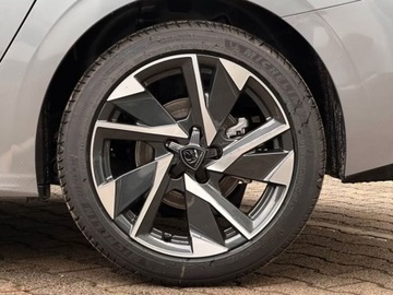 Peugeot 308 III 2025 Od ręki - Allure e-DCS6 1.2 mHEV 145KM / Pakiet Wygoda, Komfort, zdjęcie 12