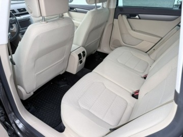 Volkswagen Passat B7 Variant 2.0 TDI CR DPF BlueMotion 140KM 2012 Volkswagen Passat 2.0TDI 140KM 2012r tempomat,, zdjęcie 27
