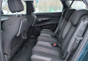 Peugeot 5008 II Crossover Facelifting 1.2 PureTech 130KM 2021 Peugeot 5008 1.2 PureTech Active Pack SS EAT8 SalonPL FVat Zadbany Od Reki, zdjęcie 9