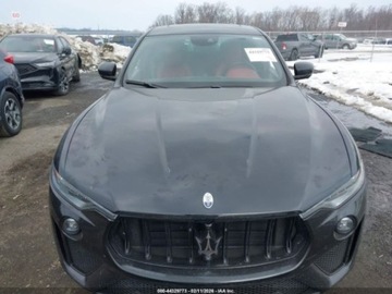 Maserati Levante 2022 Maserati Levante Modena S 2022 3.8 Benzyna 550KM, zdjęcie 7