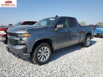 Chevrolet Silverado II 2021 Chevrolet Silverado 2021r., K1500 Custom, od ubezpieczalni 5.3 Benzyna