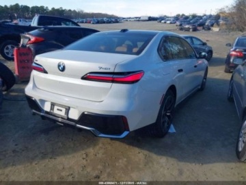 BMW Seria 7 G70 2025 BMW Seria 7 2025 BMW 7 Series 740i xDrive Sedan 3.0 Hybryda Plug-in 375KM, zdjęcie 5