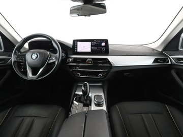 BMW Seria 5 G30-G31 Touring Plug-In 2.0 520e 204KM 2021 BMW 520 FV23 520e PHEV Automat Panorama Navi, zdjęcie 14