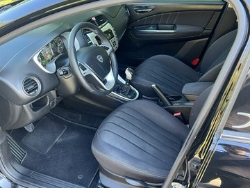 Lancia Delta III Hatchback 1.4 Turbo-Jet 120KM 2008 Lancia Delta III Hatchback 1.4 Turbo-Jet 120KM, zdjęcie 9