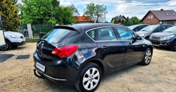 Opel Astra J GTC 1.4 Turbo ECOTEC 120KM 2015 Opel Astra BENZYNA 5 DRZWI nawigacja KLIMA super okazja ASO Opel, zdjęcie 13