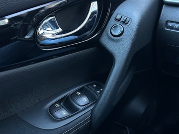 Nissan Qashqai II Crossover Facelifting 1.3 DIG-T 158KM 2020 Nissan Qashqai 1.3 DIG-T 158KM DCT N-STYLE l Salon, zdjęcie 14