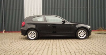 BMW Seria 1 E81/E87 2009 BMW Seria 1 BMW Seria 1 116i 2.0 Benzyna 122KM, zdjęcie 16