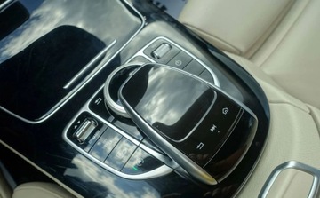 Mercedes Klasa E W213 Limuzyna 2.0 220d 194KM 2018 Mercedes-Benz Klasa E 220d 195KM 4Matic Salon PL 2 wlasciciel Bogate wypos, zdjęcie 25