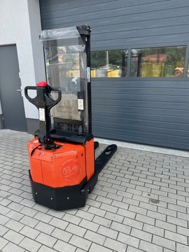 ЭЛЕКТРИЧЕСКИЙ ПОГРУЗЧИК TOYOTA BT ЭЛЕКТРИЧЕСКИЙ ПОГРУЗЧИК НОВЫЕ АККУМУЛЯТОРЫ