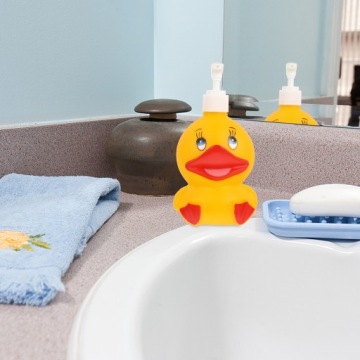 УДОБНЫЕ И ПОРТАТИВНЫЕ БУТЫЛКИ ДЛЯ ПУТЕШЕСТВИЙ CARTOON DUCK С НАСОСОМ