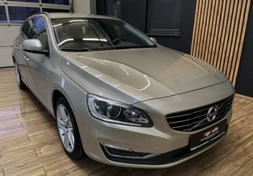 Volvo V60 I Kombi Facelifting 2.0 D2 DRIVE-E 120KM 2017 Volvo V60 D2 NAVI ZAREJESTROWANY gwarancja manual SKORA 2.0, zdjęcie 3