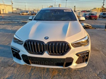 BMW X6 G06 2022 BMW X6 xDrive40i 2022 3.0 Benzyna 335KM, zdjęcie 5