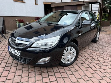 Opel Astra J Hatchback 5d 1.4 Twinport ECOTEC 100KM 2012 Opel Astra TYLKO125tyśkm SELECTION 2012 Klima 5D ZADBANA 1.4 Zwykła Benzyna, zdjęcie 39