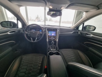 Ford Mondeo V Kombi Facelifting 2.0 Hybrid 187KM 2019 FORD MONDEO 2.0 Hybrid Vignale Panorama Zarejestrowany Bezwypadek, zdjęcie 3