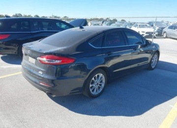 Ford Mondeo V 2020 Ford Mondeo 2020, 1.5L, po gradobiciu, zdjęcie 7