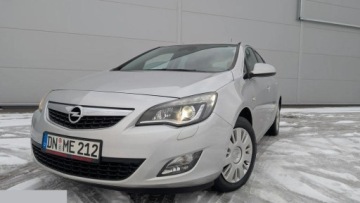 Opel Astra J Hatchback 5d 2.0 CDTI ECOTEC 160KM 2011 Opel Astra 2.0 CDTI DPF Innovation 160KM 2011r Dostawa pod dom!, zdjęcie 13