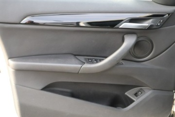 BMW X1 F48 2018 BMW X1 automat,skóra,alu,serwis, zdjęcie 27