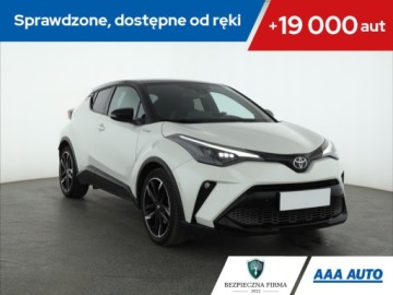 Toyota C-HR I Crossover Facelifting 2.0 Hybrid Dynamic Force 184KM 2021 Toyota C-HR 2.0 Hybrid, Salon Polska