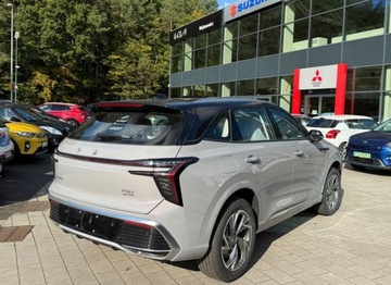 Hongqi HS3 1.5T 169KM 2025 Hongqi HS3 1.5T FWD 156 KM Leasing od 101 1.5 Benzyna 169KM, zdjęcie 3