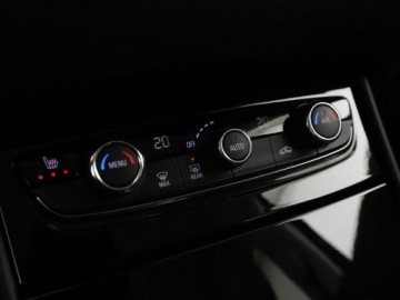 Opel 2021 Opel Grandland X Elegance PHEV grzane fotele, zdjęcie 24