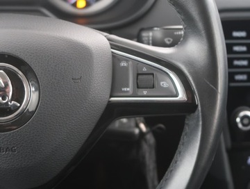 Skoda Octavia III Liftback Facelifting 2.0 TSI  190KM 2019 Skoda Octavia 2.0 TSI, Salon Polska, Serwis ASO, zdjęcie 16