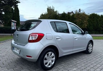 Dacia Sandero II Hatchback 5d 1.5 dCi 90KM 2014 Dacia Sandero Dacia Sandero 1.5 dCi Laureate 1.5 Diesel 90KM, zdjęcie 10