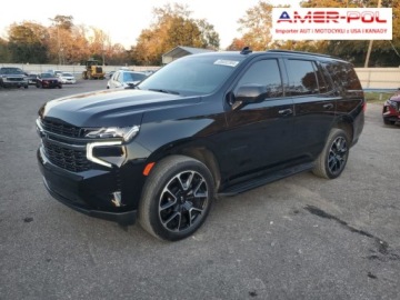 Chevrolet Tahoe GMT900 2022 Chevrolet Tahoe 2022, 5.3L, C1500 RST, od ubezpieczalni 5.3 Benzyna 355KM