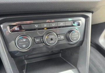 Volkswagen Tiguan II SUV 1.4 TSI 125KM 2017 Volkswagen Tiguan 1,4 TSI 125 KM Serwis GWARANCJA Zamiana Zarejestrowany, zdjęcie 33