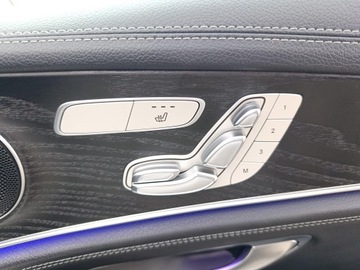 Mercedes Klasa E W213 Limuzyna 2.0 220d 194KM 2017 Mercedes-Benz Klasa E 220 d 4-Matic Exclusive W213, zdjęcie 20