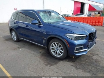BMW X5 G05 2022 BMW X5 2022 BMW X5 PHEV XDRIVE45E 3.0 Hybryda Plug-in 282KM, zdjęcie 2