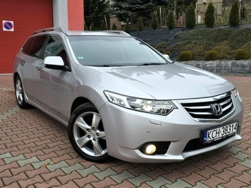 Honda Accord VIII Kombi 2.0 VTEC 156KM 2012 Honda Accord KlimaTronik, Grzane Fotele, el., zdjęcie 9