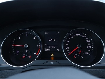 Volkswagen Passat B8 Variant 2.0 TDI BlueMotion SCR 150KM 2019 VW Passat 2.0 TDI, Salon Polska, Automat, Klima, zdjęcie 10